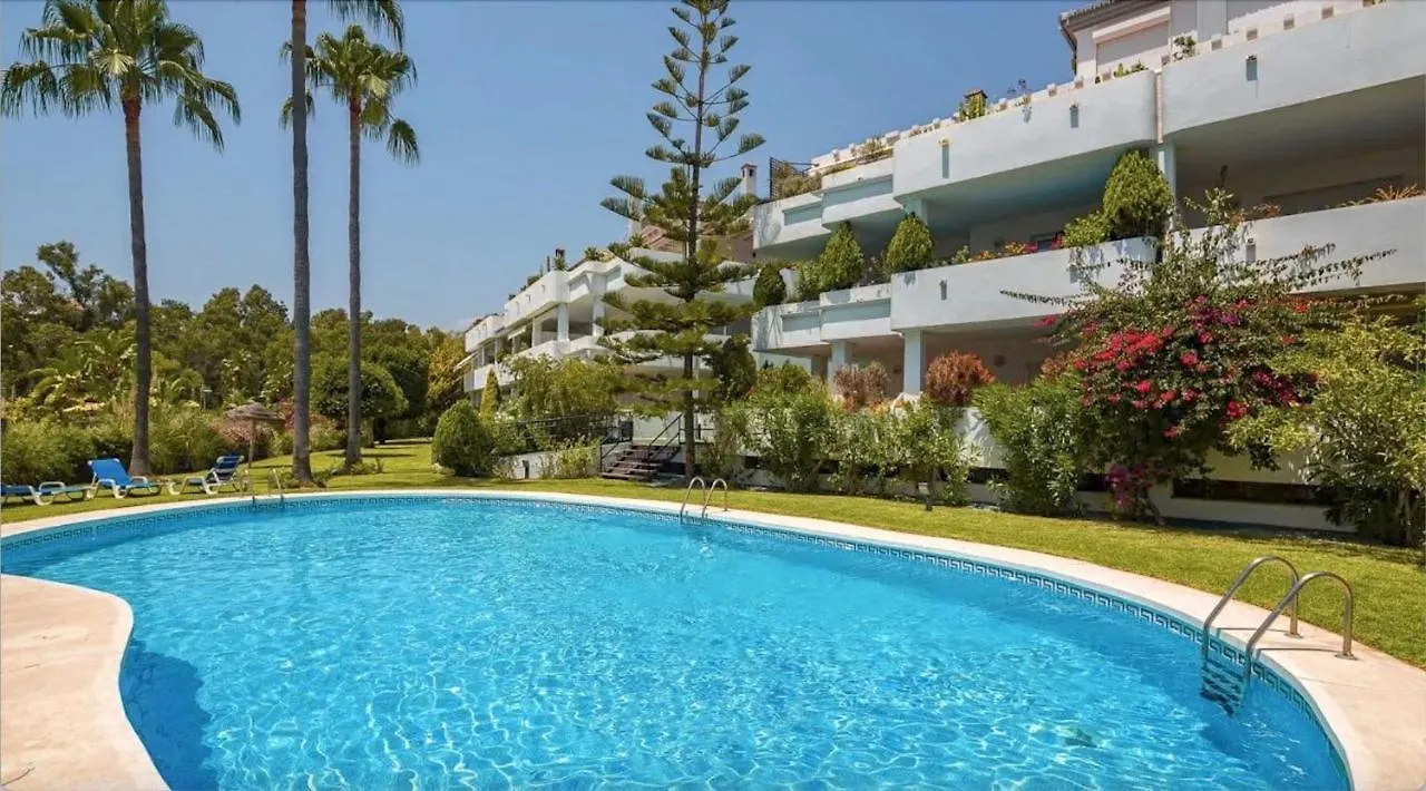 Penthouse Balcon De Puente Romano With Sea Views Marbella