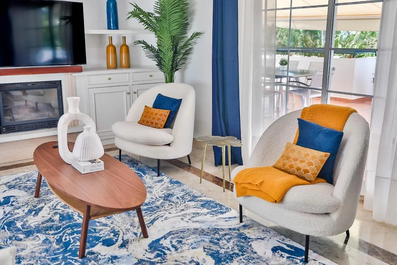 Penthouse Balcon De Puente Romano With Sea Views Marbella 0*,  España